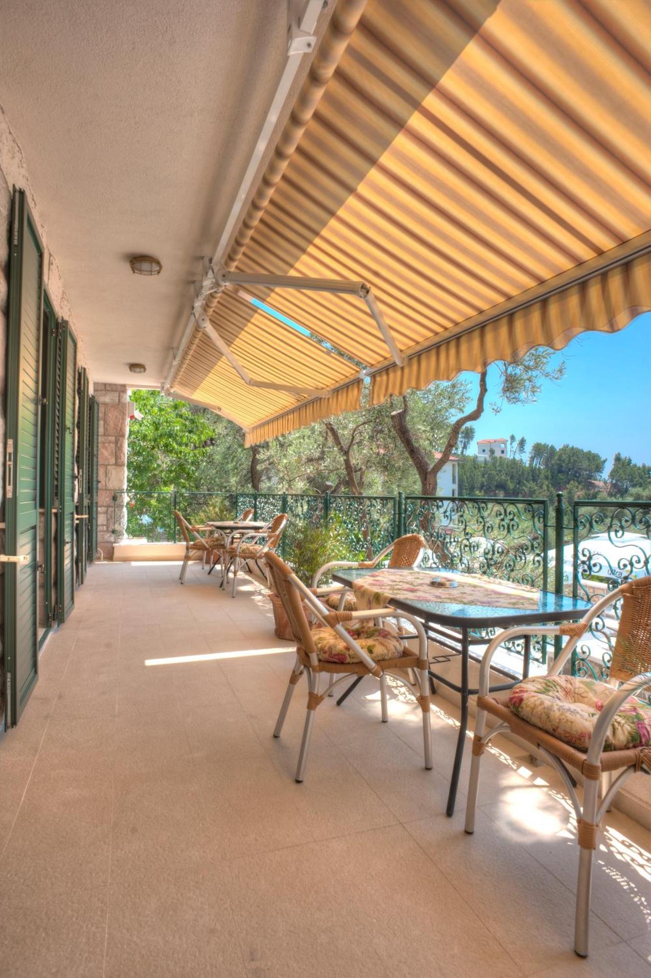 Villa Stevan สเวติ สเตฟาน ภายนอก รูปภาพ