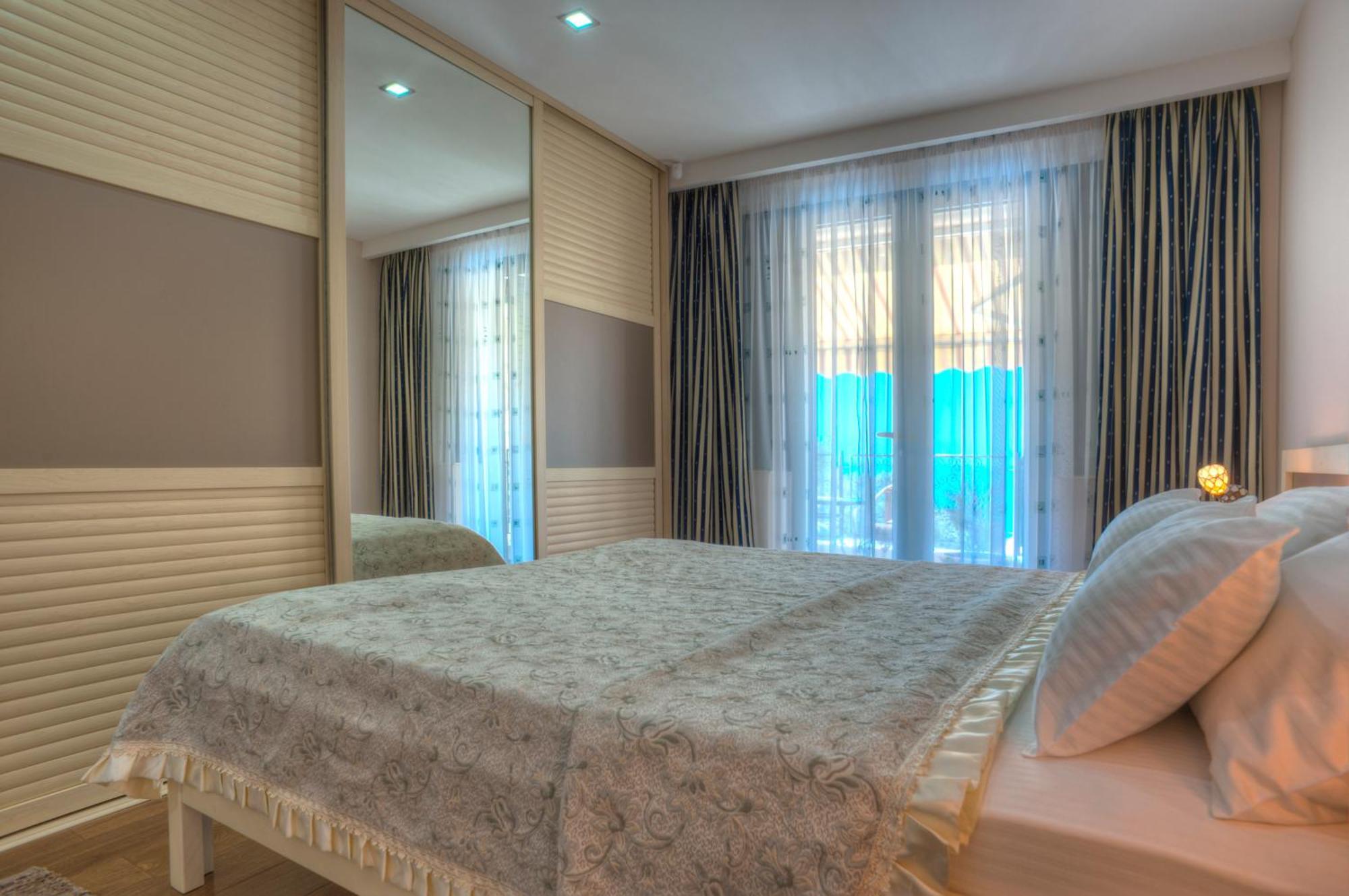 Villa Stevan สเวติ สเตฟาน ภายนอก รูปภาพ