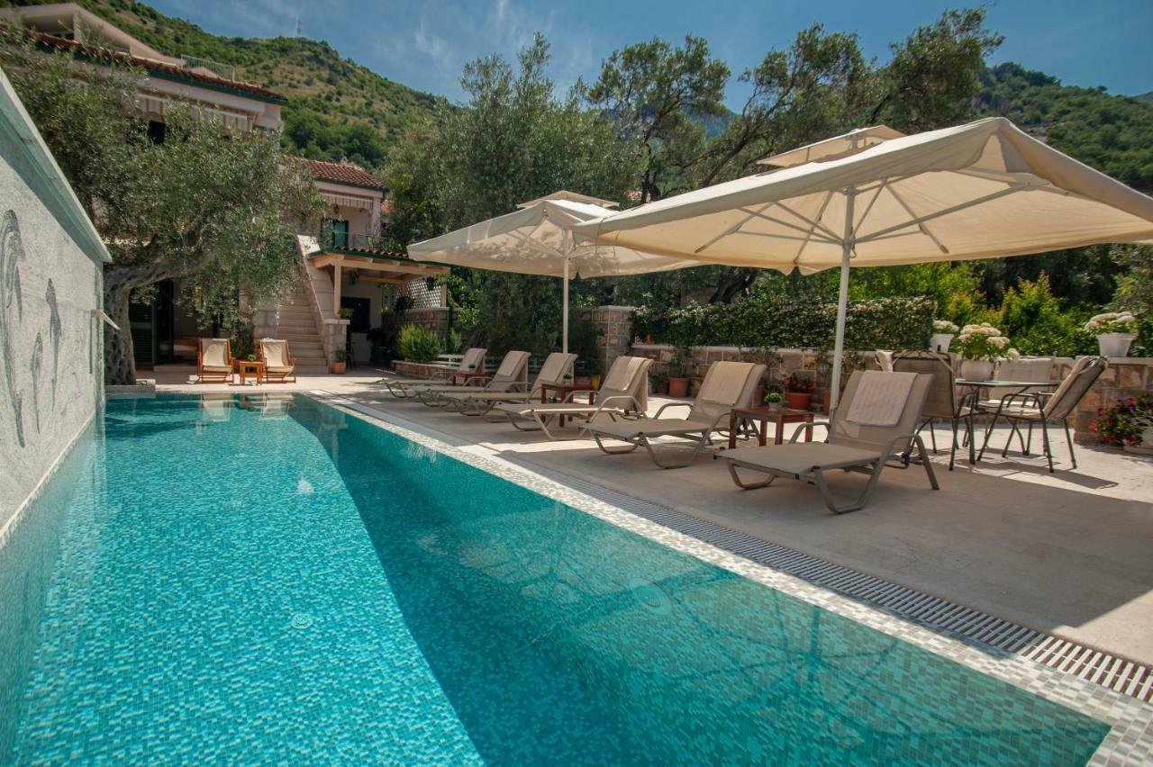 Villa Stevan สเวติ สเตฟาน ภายนอก รูปภาพ