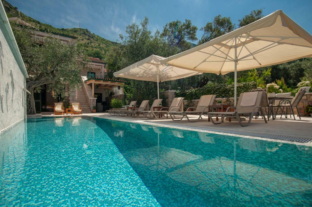 Villa Stevan สเวติ สเตฟาน ภายนอก รูปภาพ